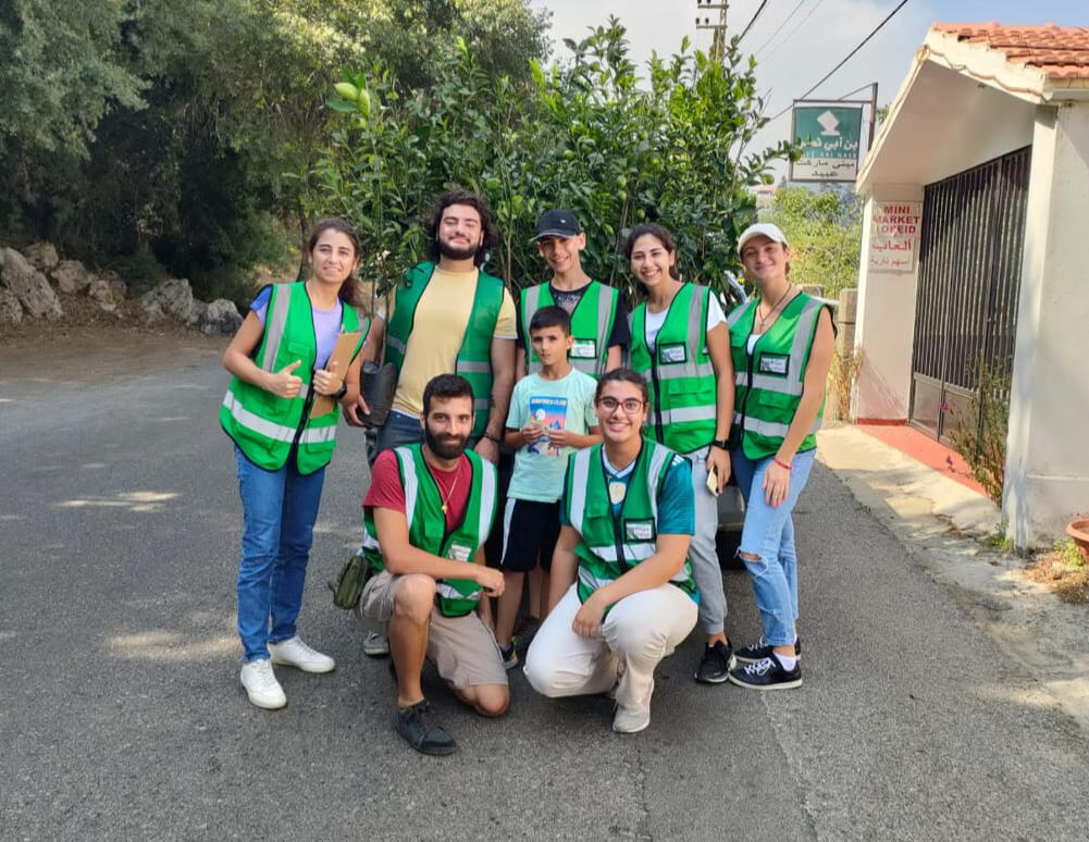 Green Vests team